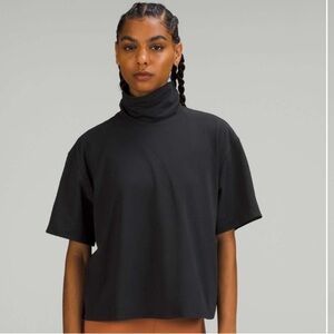 Lululemon Athletica Black Short Sleeve Turtleneck Tee